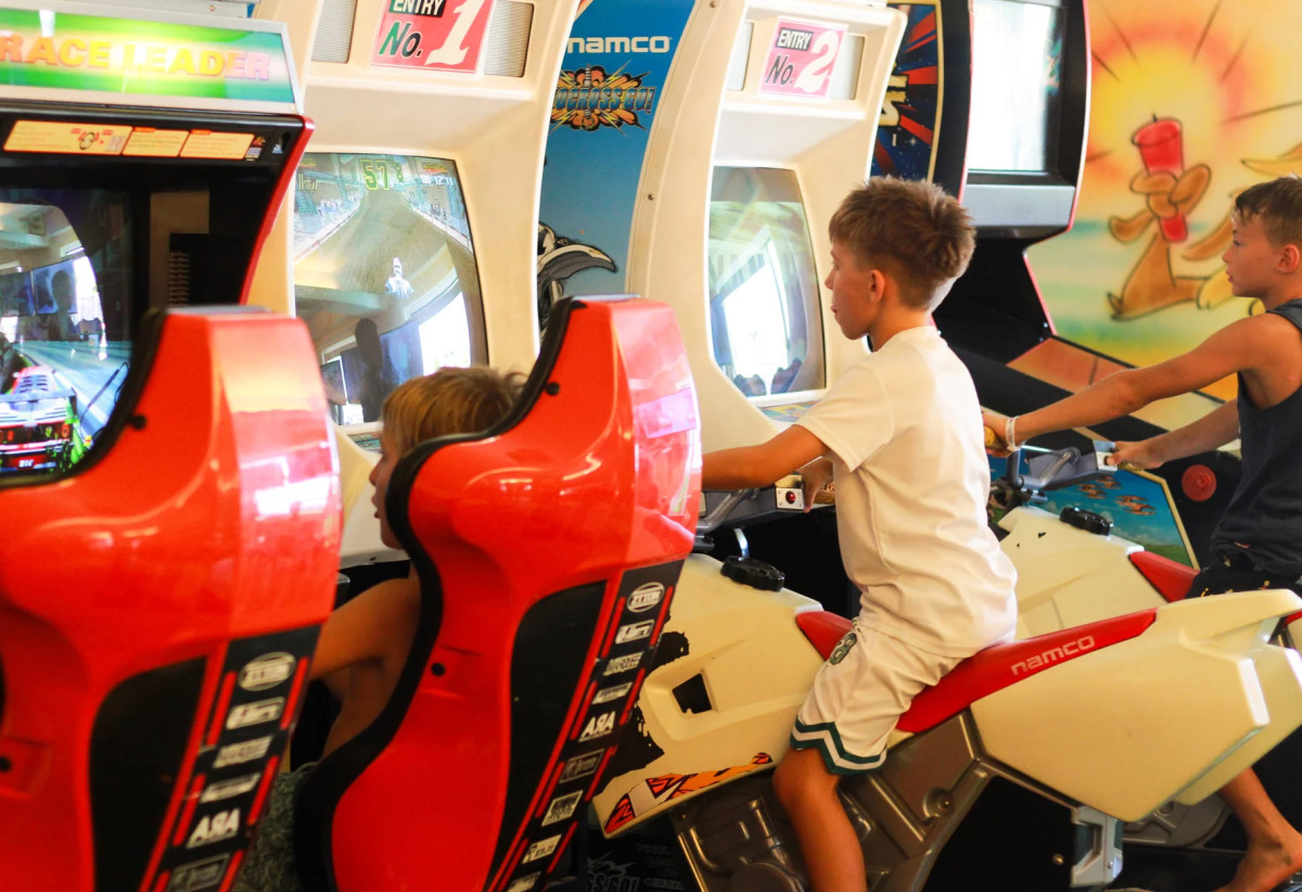 media.Slide-Arcade_CFH_Riccione