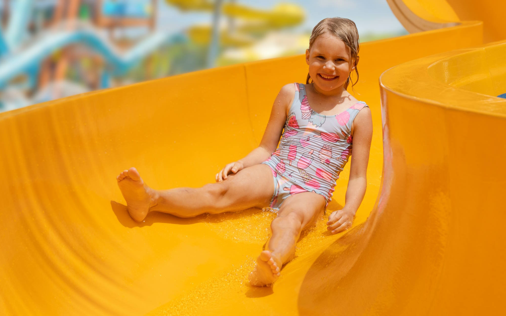 media.Acquascivoli_per_bambini_e_per_ragazzi_al_Parco_Acquatico_Atlantica_Cesenatico_biglietti_ingresso_gratuiti_Vacanze_Club_Family_Hotel 1