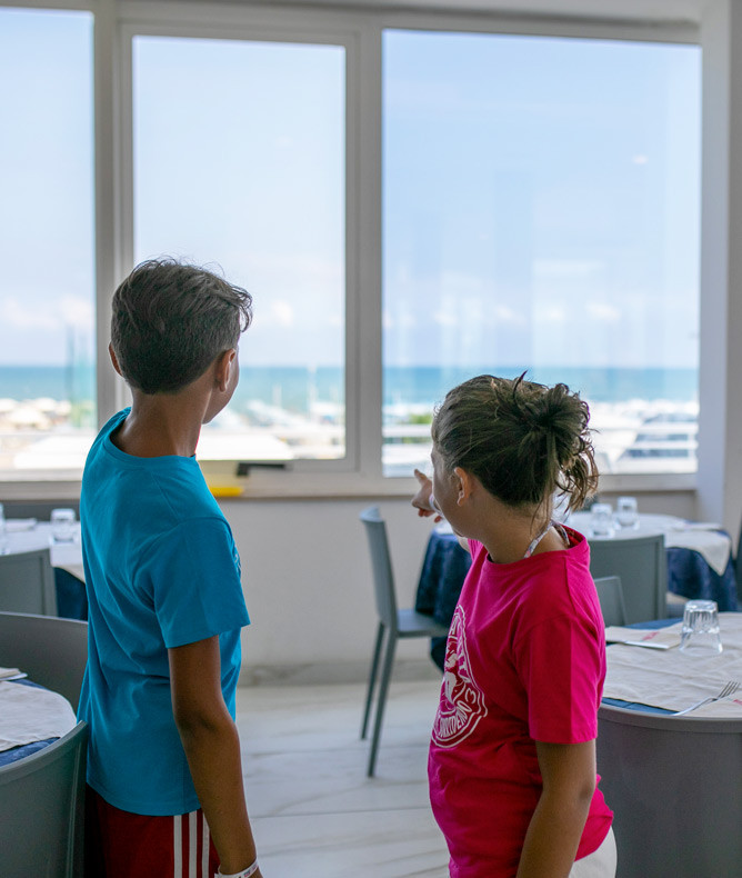 media.Gallery-Ristorante-3-CFH-Riccione